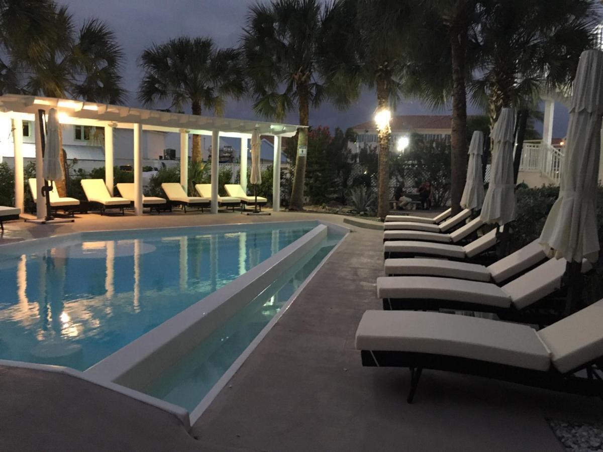 Grace Bay Suites Exterior foto